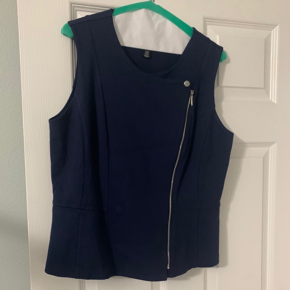 WHBM Zipper Top